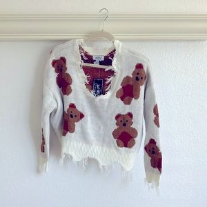 Sweaters with teddy bears 🧸